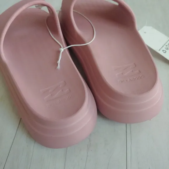 BillABONG NEW Kids Cushion Platform Slides Sandals