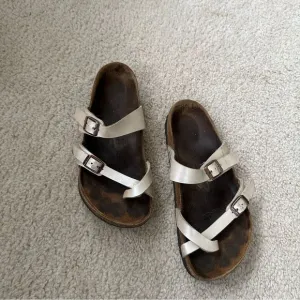 Birkenstock Mayari cream pearl strappy hippy sandals
