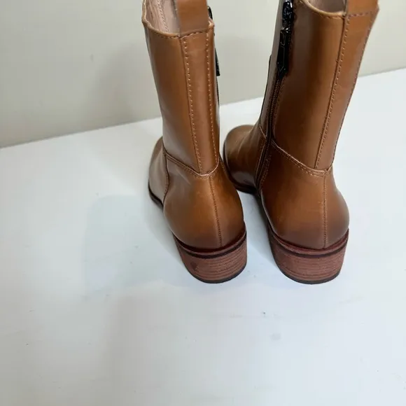 Botkier Romona Leather Zip Booties size 7