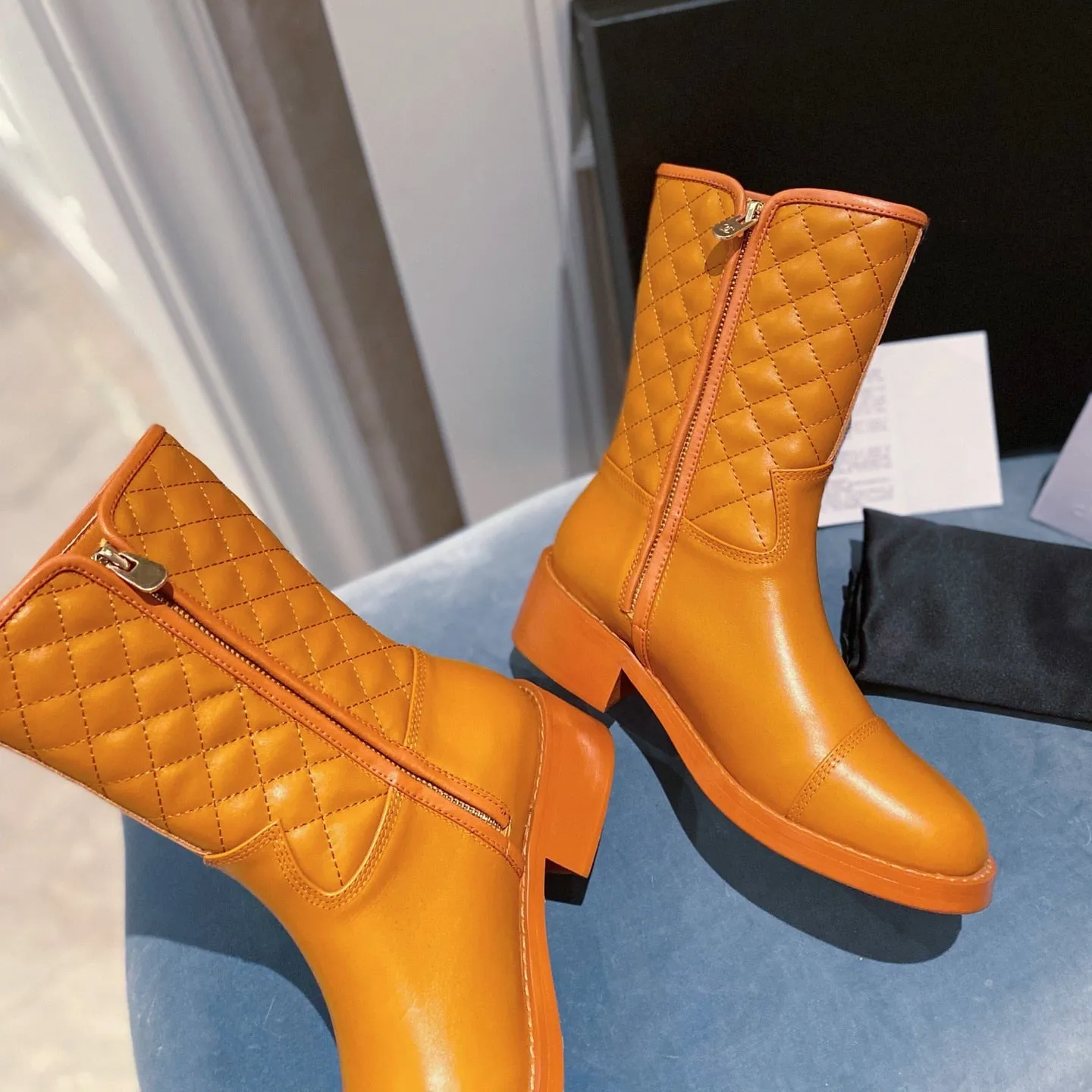 Fashion Diamond Pattern Mid-Calf Boots High Quality