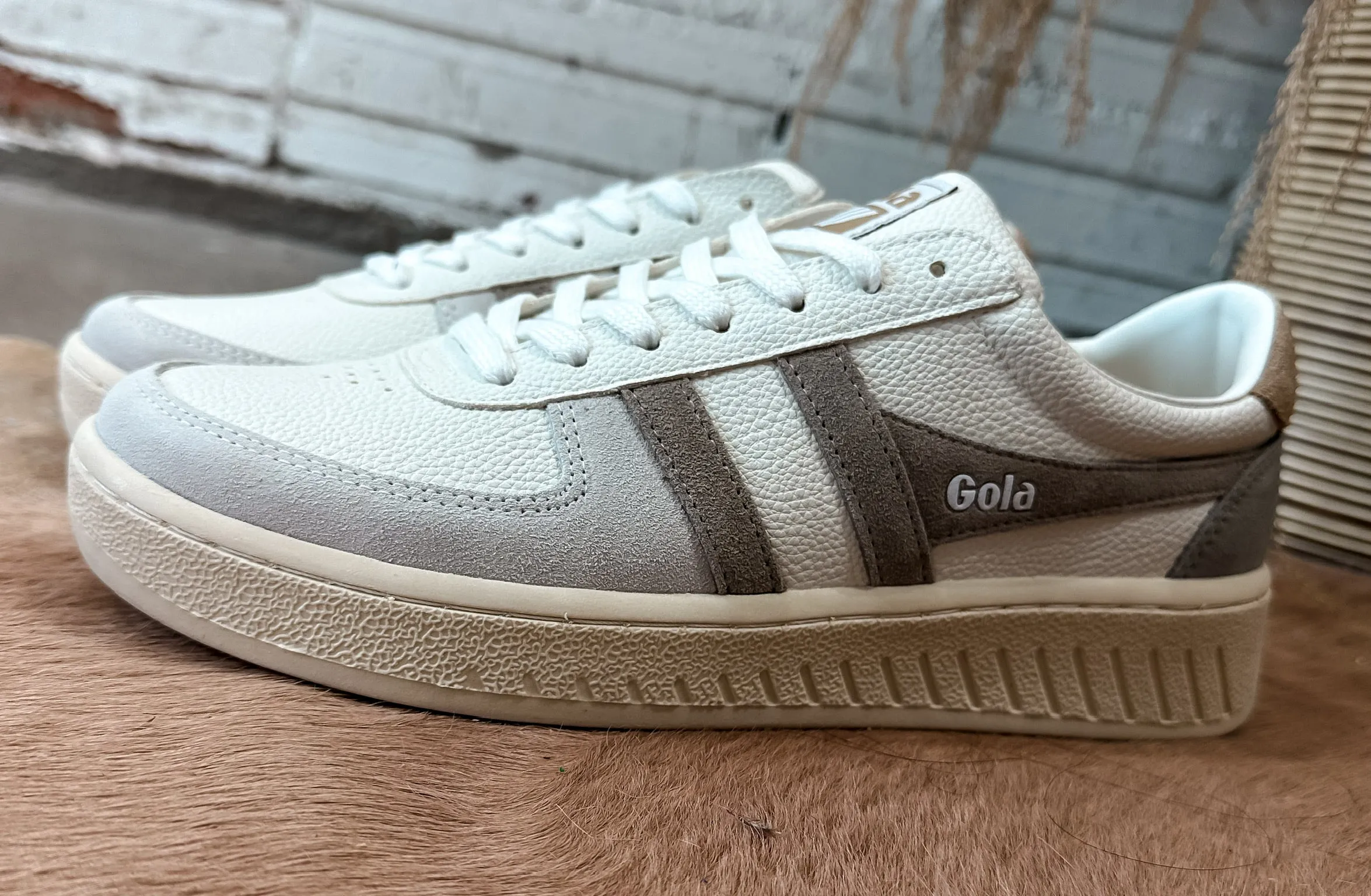 {Gola} Classics Women's Grandslam Trident Sneakers - Brown   White