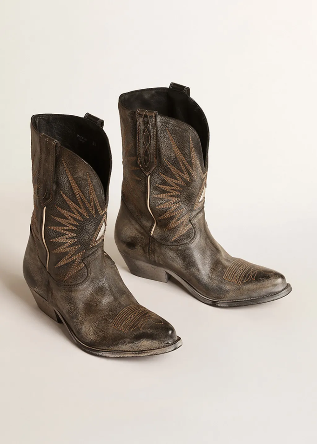 Golden Goose Wish Star Low Boots in Black