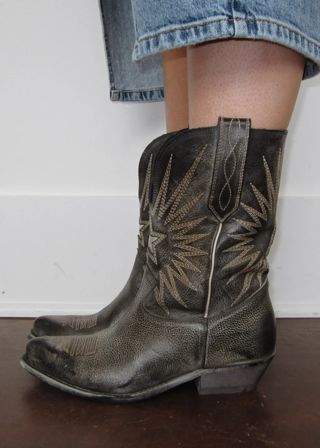 Golden Goose Wish Star Low Boots in Black