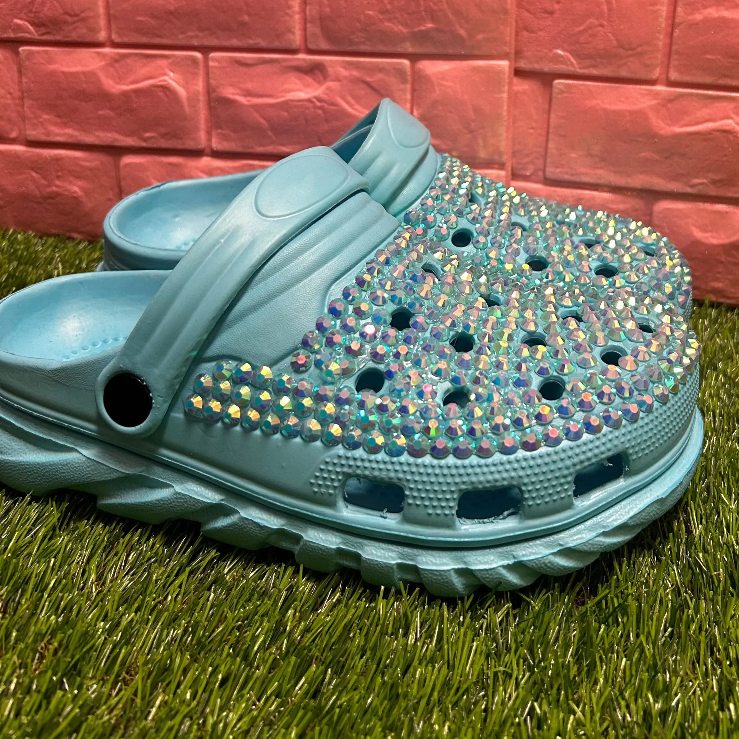 Hustle toes