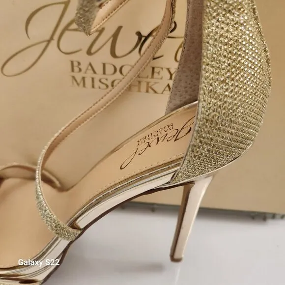 Jewel Badgley Mischka &quot;Galen&quot; Gold Heeled Sandals. NIB. Size 7