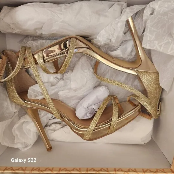 Jewel Badgley Mischka &quot;Galen&quot; Gold Heeled Sandals. NIB. Size 7