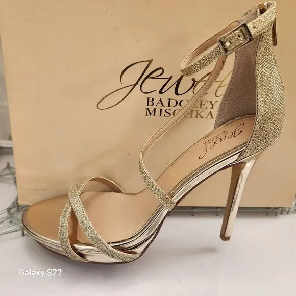 Jewel Badgley Mischka &quot;Galen&quot; Gold Heeled Sandals. NIB. Size 7
