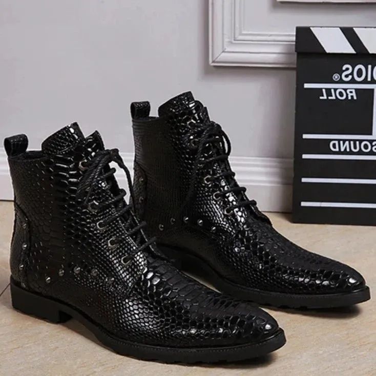 Men's boots  Rivet Lace-up High quality Bright leather Pointed Boots