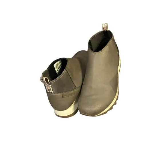 Merrell Ankle Boots Gray Dark Beige Zig Zag Sole Pull On Size 9 J00-378
