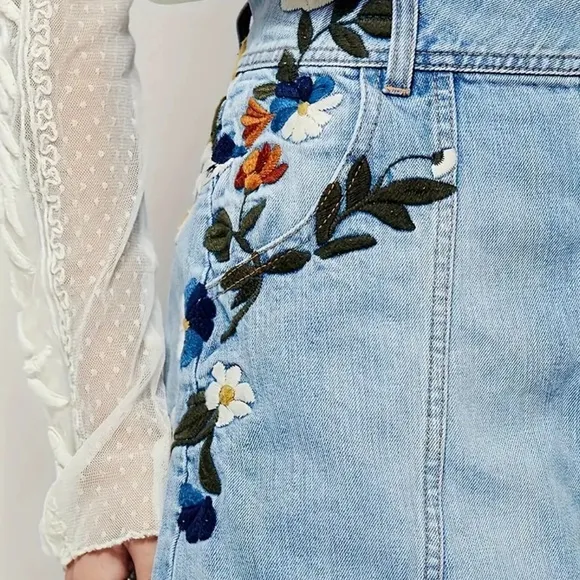 NEW The Fall Embroidery Denim Skirt