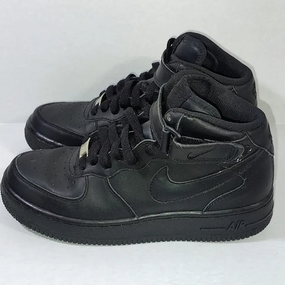 Nike Air Force 1 Black Sneakers Youth Size 5.5