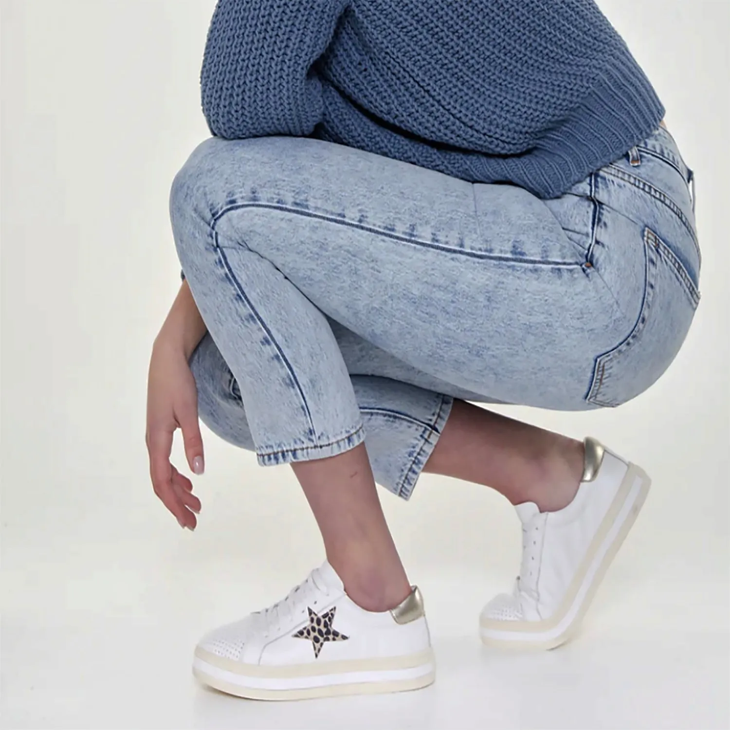 Pixie Leather Sneaker - White - AE3