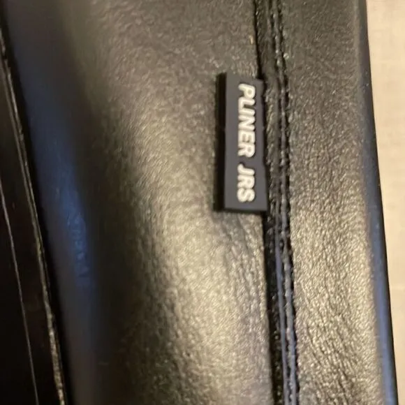 PLINER JRS BLACK LEANED LOAFERS.  HORSESHOE BUCKLE.  NEW IN BOX