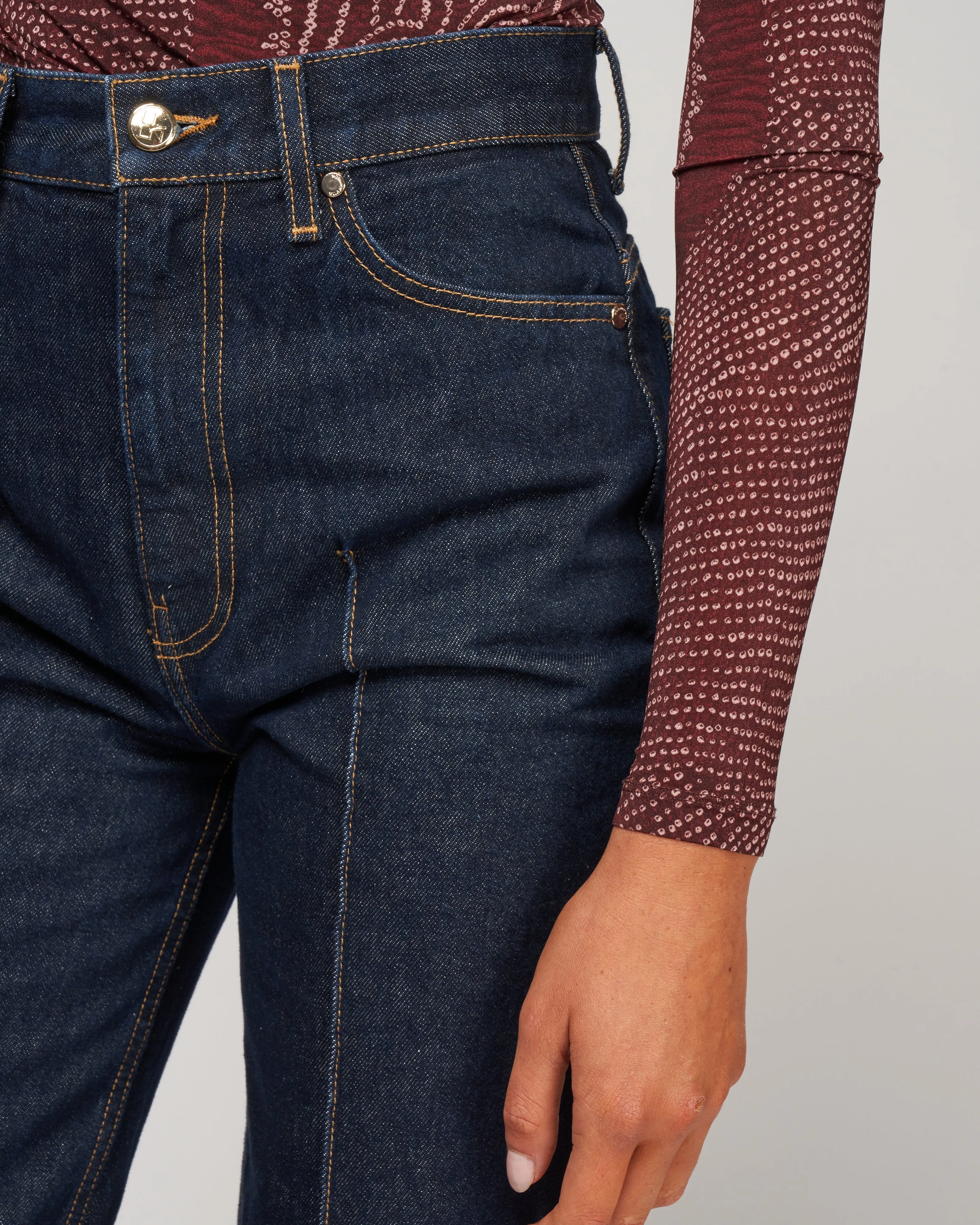 the genevieve jean - tigris rigid wash