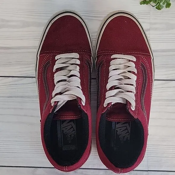 Vans Old Skool Pro  rumba red sneakers Men's Size 9